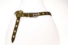 Laden Sie das Bild in den Galerie-Viewer, Rufen Sie 20742 Hoops Eyelets an
